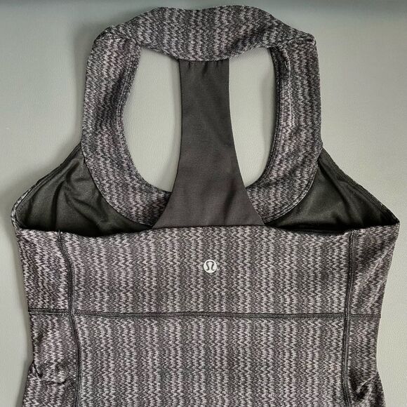 Lululemon Scoop Neck Tank Luon Light Ziggy Wee September Black / Black Size 6 - Picture 4 of 8